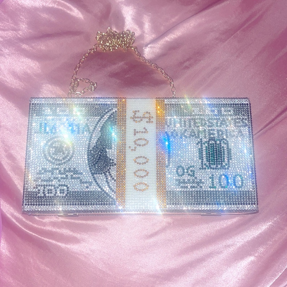 Cash glitter purse